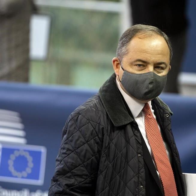 Poland's minister for EU affairs leaves government